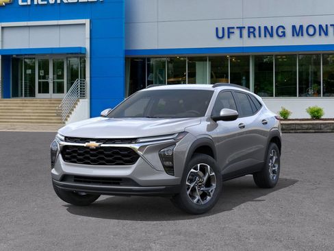 New 2026 Chevrolet Trax LT w/ Driver Confidence Package image 6