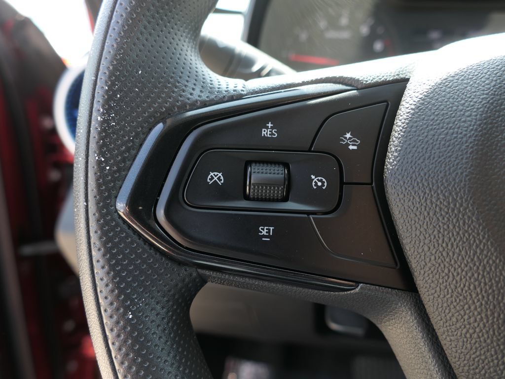 Used 2024 Chevrolet Trax LS w/ LS Convenience Package FWD image 12