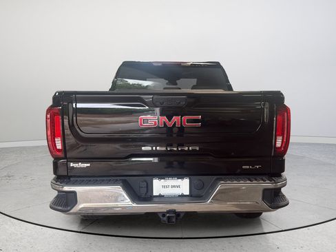 Used 2025 GMC Sierra 1500 SLT RWD image 8