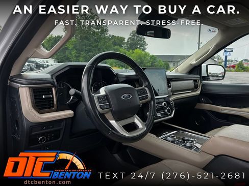 Used 2023 Ford Expedition Limited AWD/4WD image 10