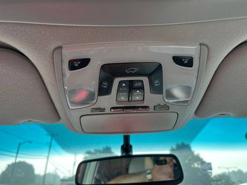 Used 2013 Toyota Sienna Limited w/ Premium Pkg AWD/4WD image 14