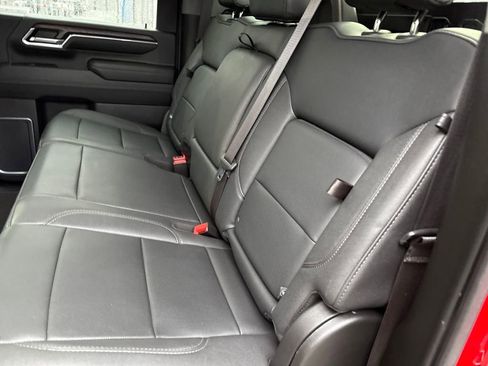 Certified 2024 GMC Sierra 2500 SLT w/ SLT Premium Package image 24