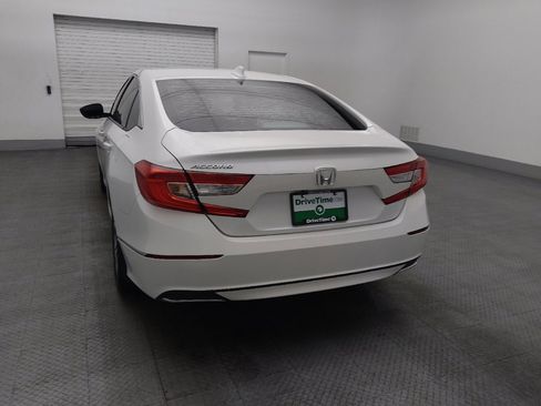 Used 2018 Honda Accord EX image 6