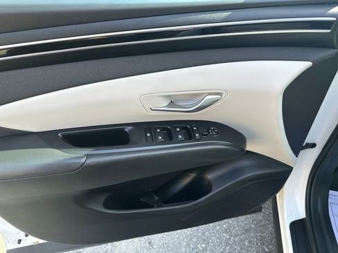 Certified 2023 Hyundai Tucson SEL w/ Convenience Package AWD/4WD image 10