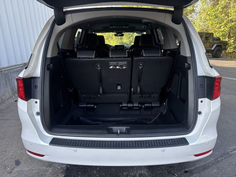 Used 2023 Honda Odyssey Elite image 8