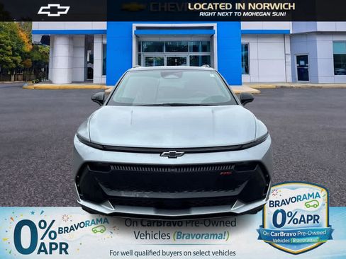 New 2026 Chevrolet Equinox EV RS image 2