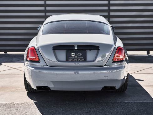 Used 2020 Rolls-Royce Wraith image 16