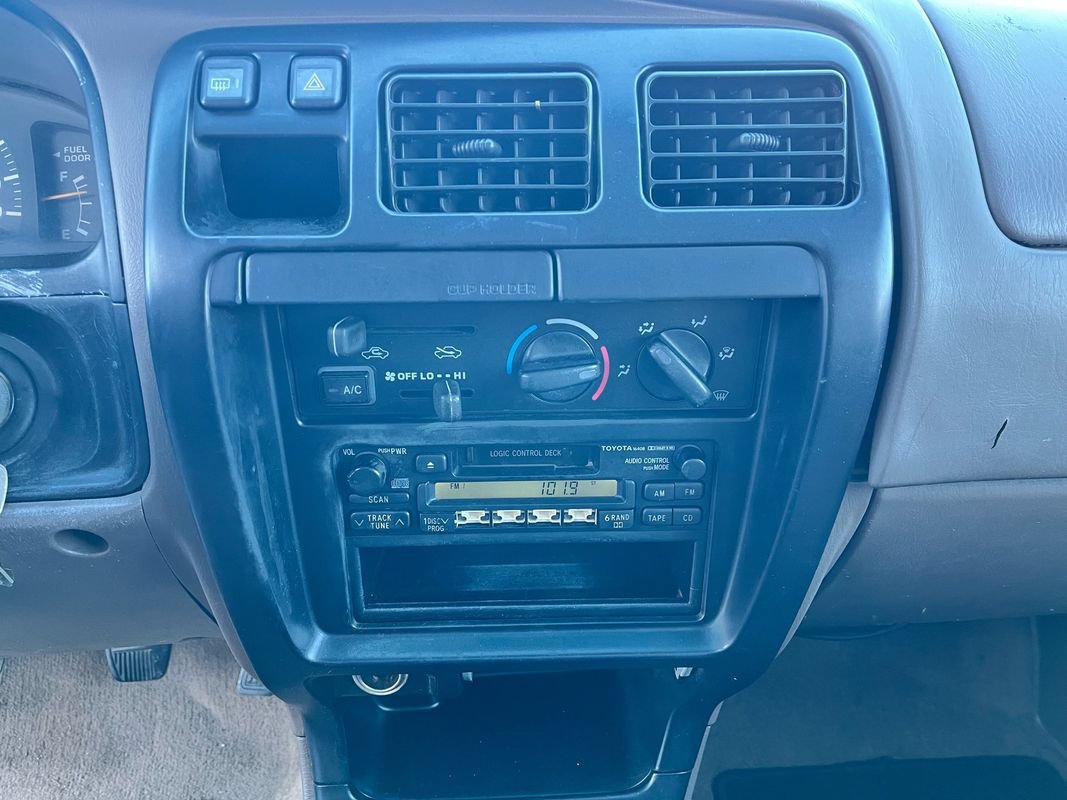 Used 1998 Toyota 4Runner 4WD w/ All-Weather Guard Pkg image 13