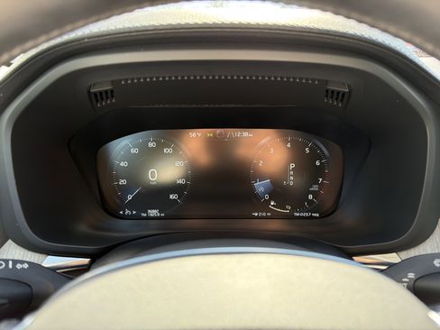 Used 2020 Volvo XC60 T5 Inscription w/ Protection Package Premier image 37