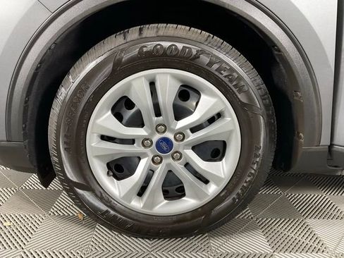 Certified 2021 Ford Escape S image 11