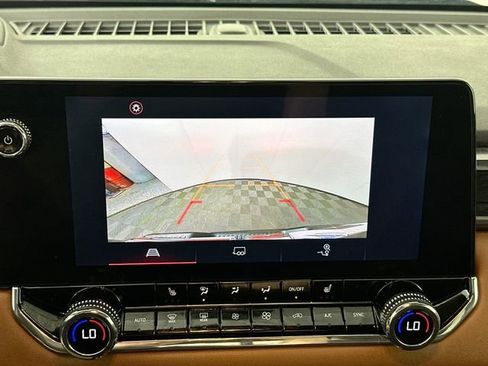 Used 2023 GMC Canyon AT4 AWD/4WD image 12