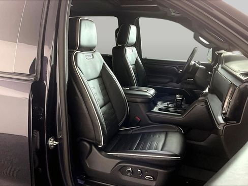 Used 2022 GMC Sierra 1500 AT4X AWD/4WD image 9