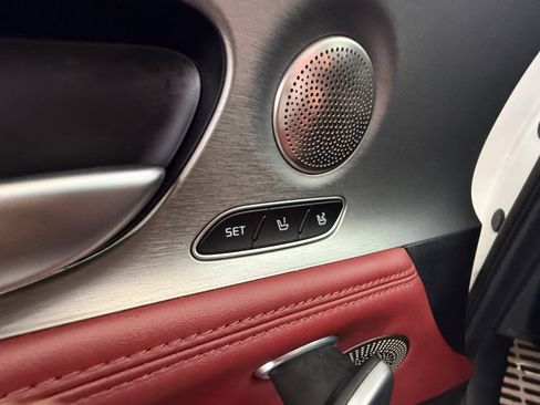 Used 2018 Kia Stinger GT1 image 23