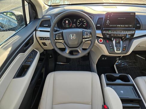 New 2026 Honda Odyssey EX-L image 13