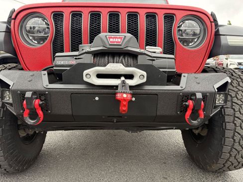 Used 2018 Jeep Wrangler Unlimited Rubicon AWD/4WD image 31