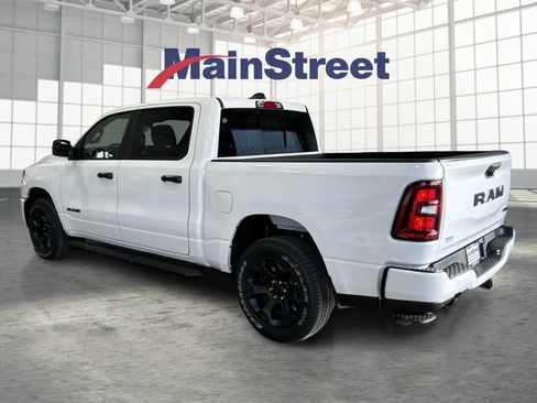 Used 2026 RAM 1500 Express AWD/4WD image 3