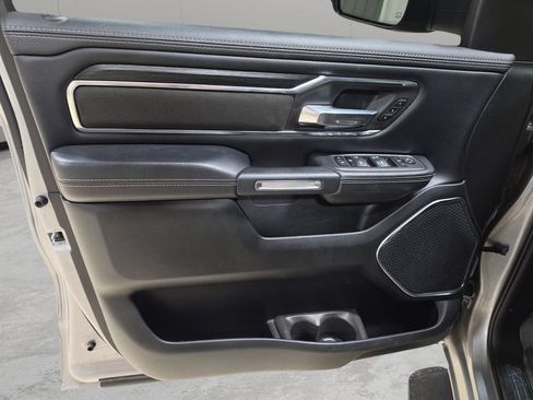 Used 2024 RAM 1500 Laramie AWD/4WD image 15