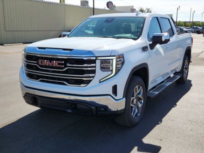 New 2026 GMC Sierra 1500 SLT w/ SLT Premium Plus Package