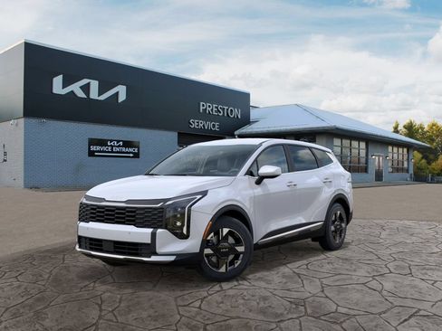 New 2026 Kia Sportage LX FWD image 2