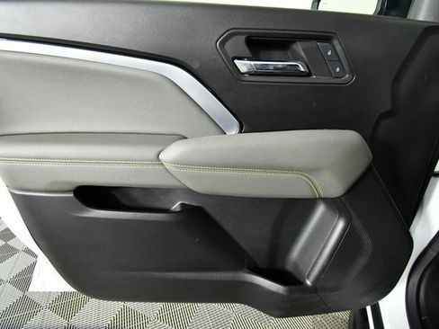 Used 2024 Chevrolet Colorado ZR2 w/ Safety Package image 21