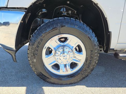 Used 2022 RAM 2500 Big Horn image 31