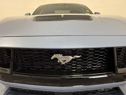 Used 2024 Ford Mustang GT RWD image 18