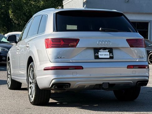 Used 2017 Audi Q7 3.0T Premium Plus w/ Premium Plus Package AWD/4WD image 3