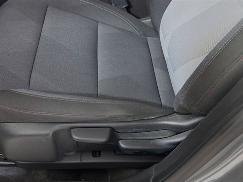 Used 2026 Chevrolet Trax RS w/ Sunroof Package FWD image 20