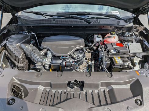 Used 2025 Chevrolet Blazer RS image 41