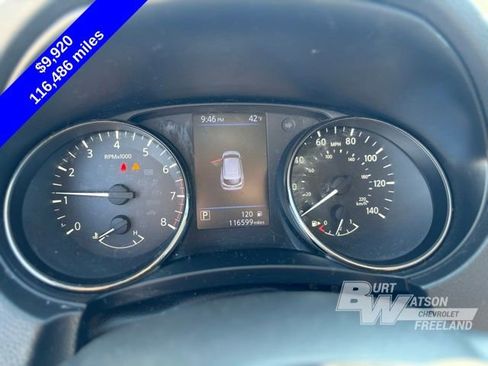 Used 2019 Nissan Rogue Sport S image 17