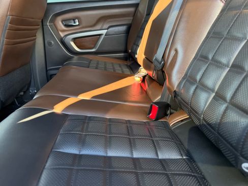 Certified 2017 Nissan Titan Platinum Reserve image 11