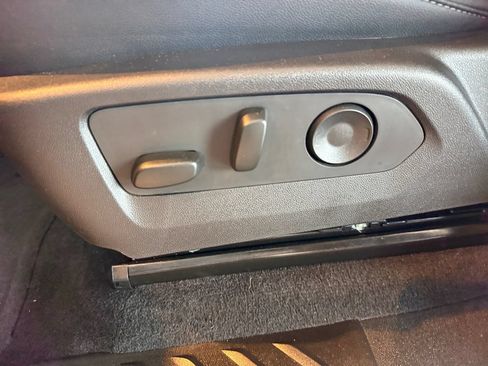 New 2025 GMC Canyon Elevation w/ Convenience Package AWD/4WD image 25