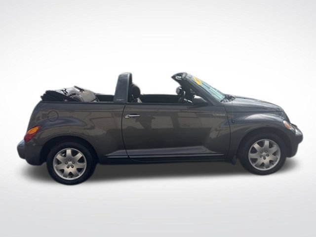 Used 2005 Chrysler PT Cruiser Touring FWD image 2