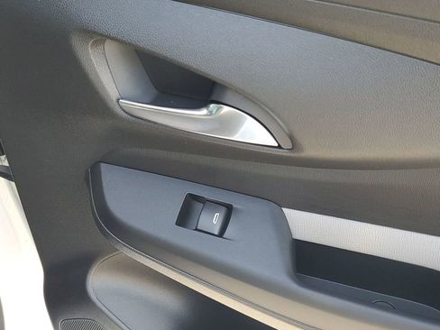 Used 2024 Buick Envista Avenir image 48