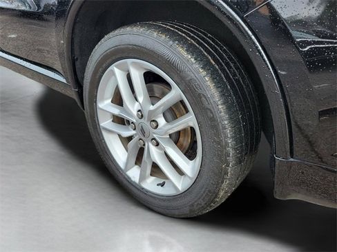 Used 2024 Dodge Durango GT image 34