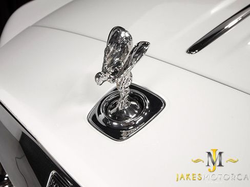 Used 2020 Rolls-Royce Dawn RWD image 21