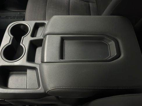 Used 2024 Chevrolet Silverado 2500 LT AWD/4WD image 23