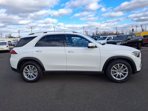 Used 2024 Mercedes-Benz GLE 450e 4MATIC image 7