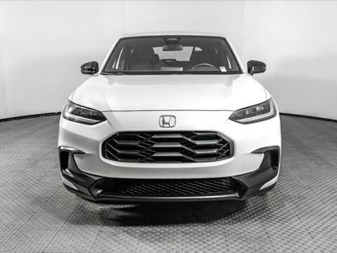 Used 2024 Honda HR-V Sport image 12
