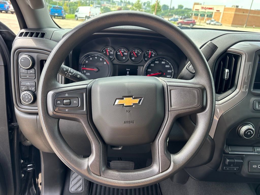 Used 2022 Chevrolet Silverado 2500 Custom w/ Custom Value Package AWD/4WD image 12