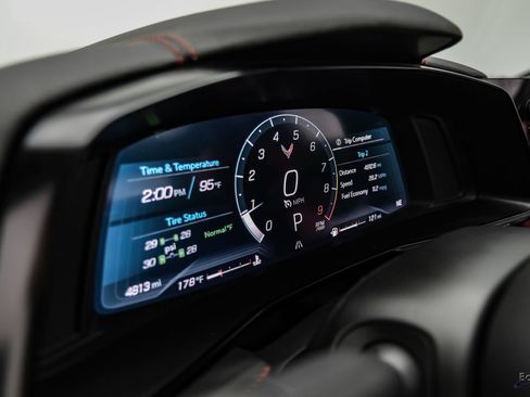 Used 2024 Chevrolet Corvette Z06 RWD image 43