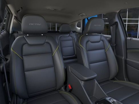 New 2026 Chevrolet Trax ACTIV w/ Driver Confidence Package FWD image 16