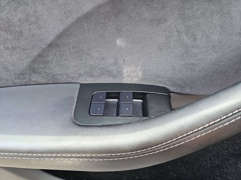Used 2025 Tesla Model 3 Long Range AWD/4WD image 27