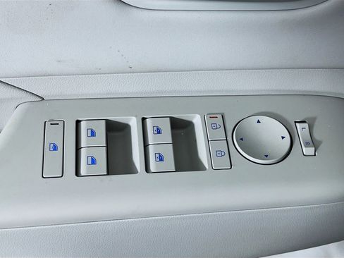 New 2026 Hyundai Kona Limited AWD/4WD image 21