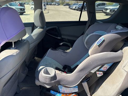 Used 2010 Toyota RAV4 Limited image 16