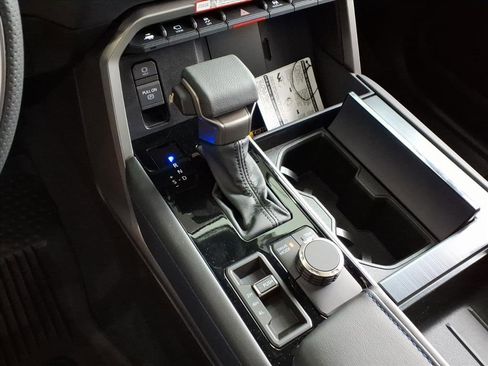 New 2026 Toyota Tundra Platinum image 16