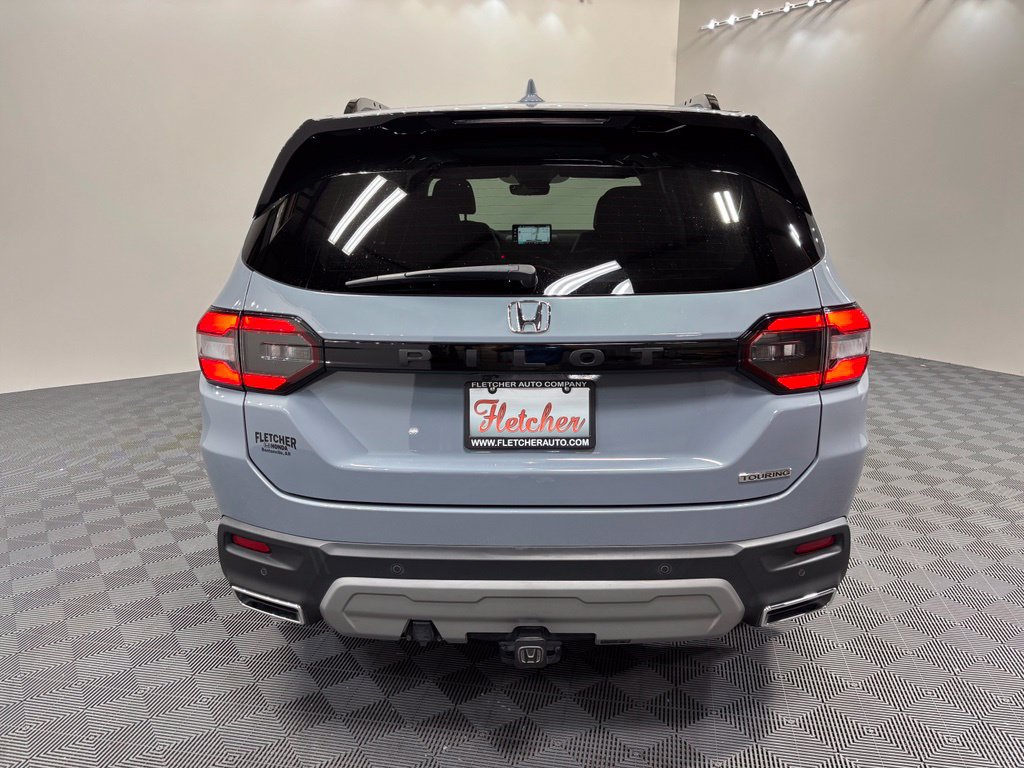 Used 2024 Honda Pilot Touring image 5