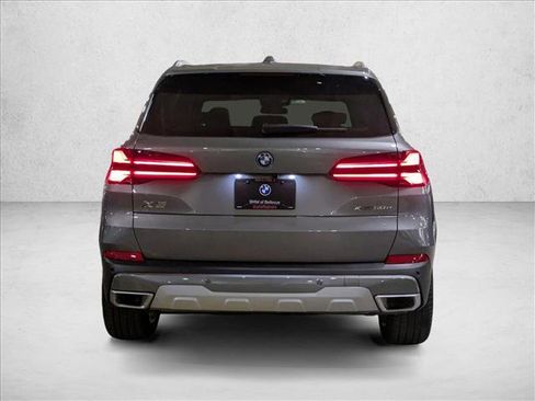 New 2026 BMW X5 xDrive50e w/ Premium Package image 7