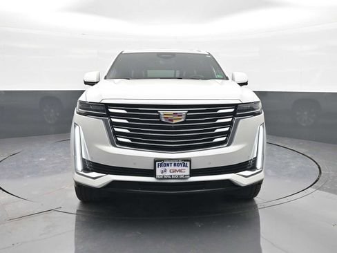 Used 2023 Cadillac Escalade ESV Premium Luxury Platinum image 3