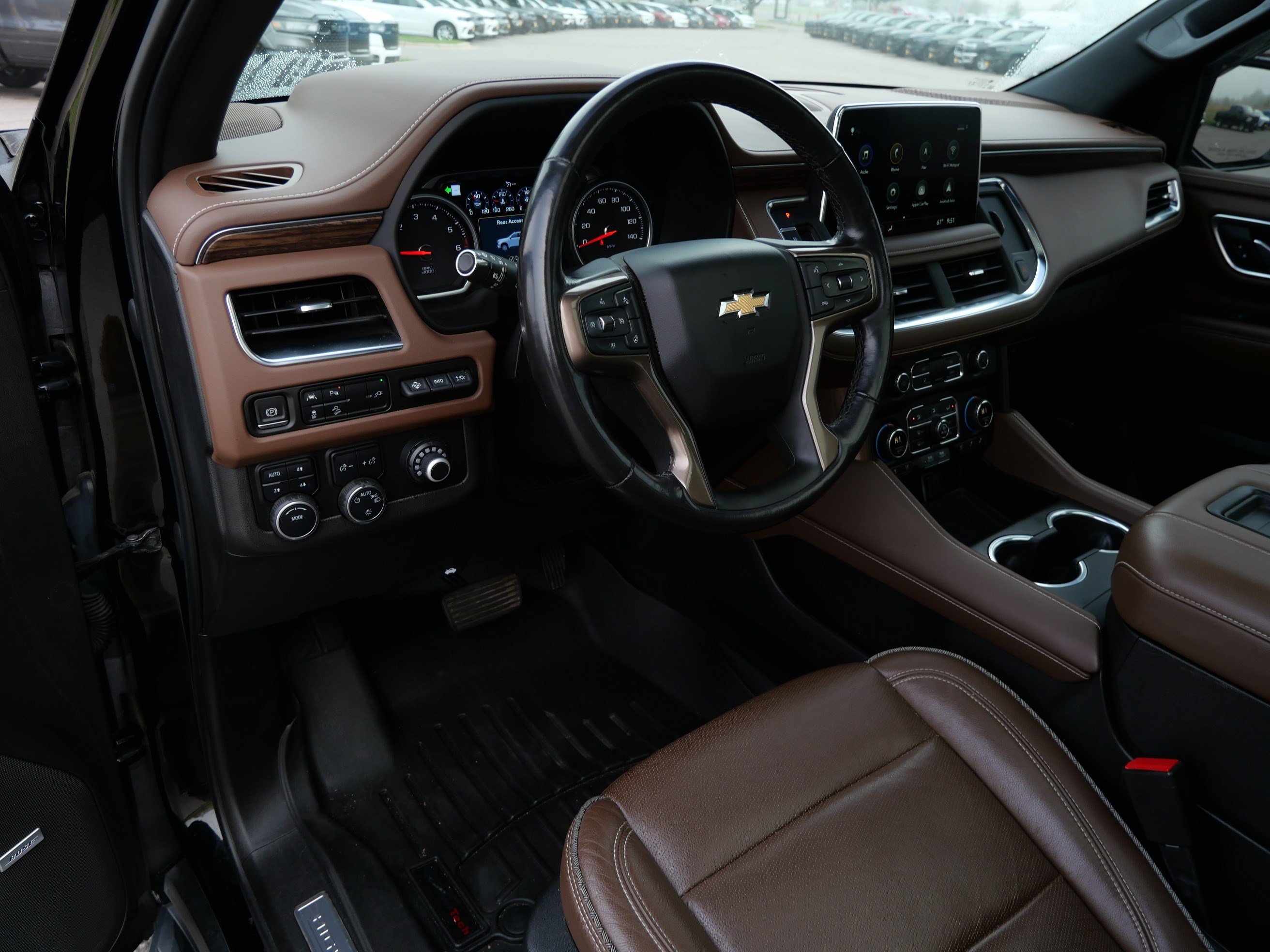 Used 2021 Chevrolet Suburban High Country AWD/4WD image 19